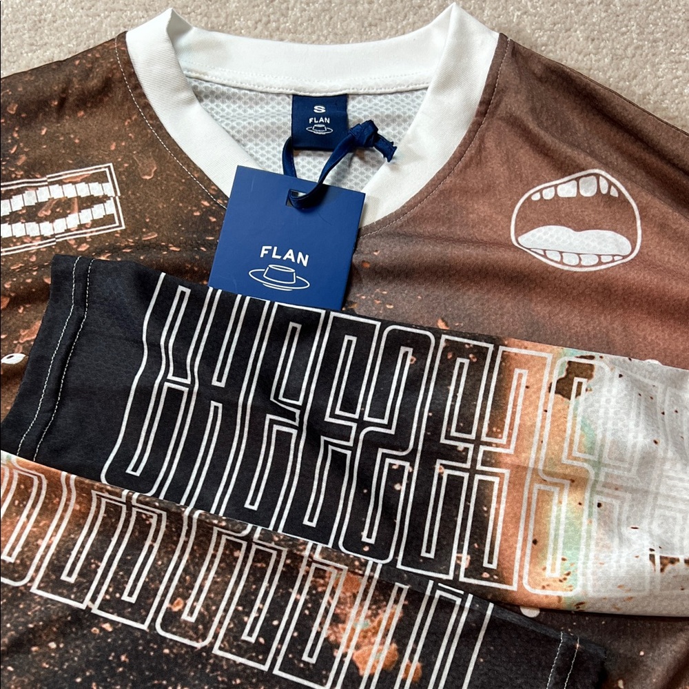 FLAN Soccer‎ Jersey Bleach Tie Dye Graphic Print Brown White Small